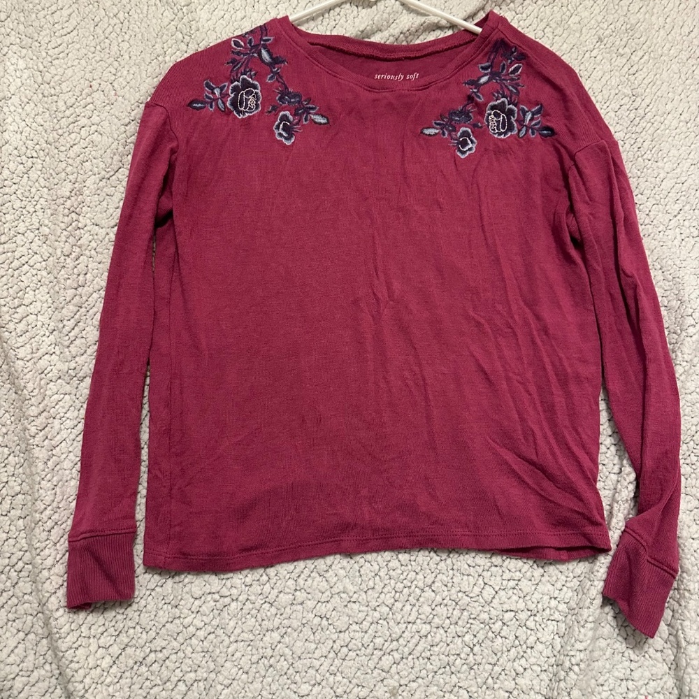 Seriously Soft Floral Blue Patterned Neckline (Long Sleeve)
